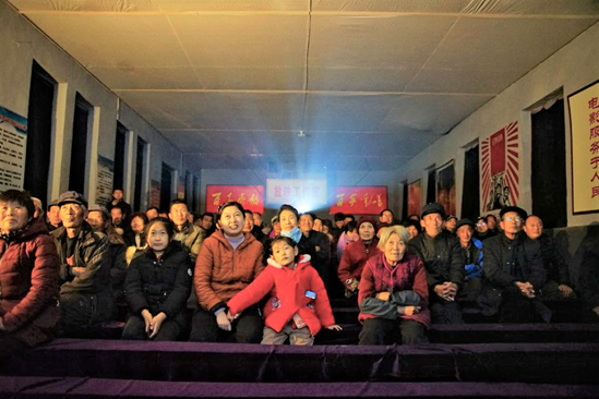 山东：（潍坊）安丘创新打造农村公益电影放映“三全三有”服务品牌