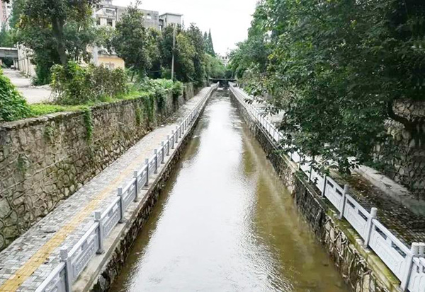 麻城市月亮湖综合整治工程