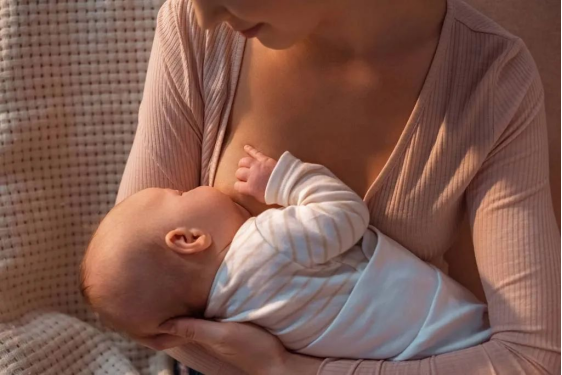 母乳中有了“微塑料”,如何避免? 母乳中有了“微塑料”,如何避免?