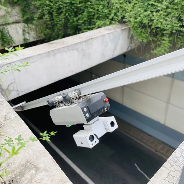 【案例分享】隧道“蜘蛛侠”，施罗德巡检机器人在南昌市青山湖隧道上岗