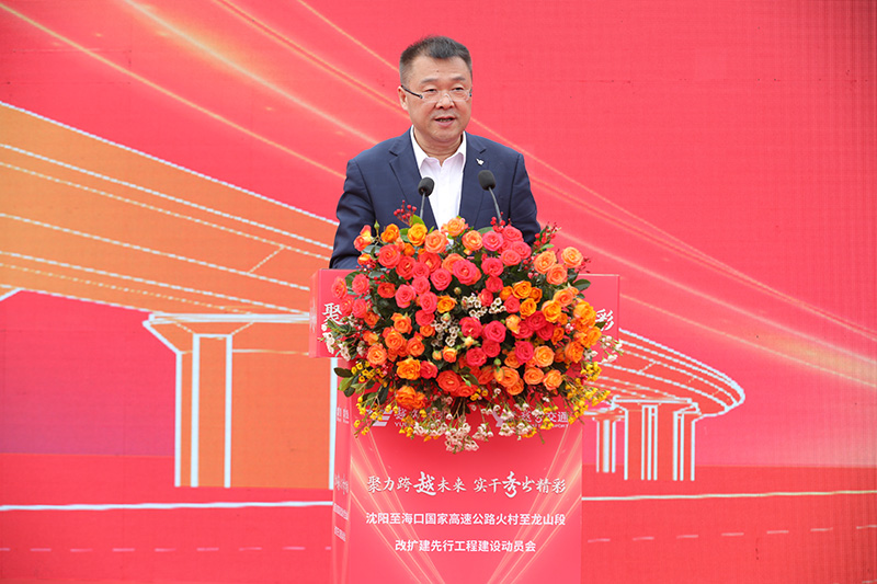 广州北二环改扩建先行工程火热建设，进一步扩容国家级战略骨干通道