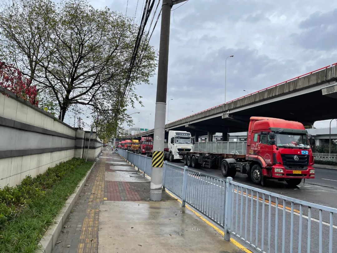 淡季不淡，旺季不旺！空箱压港，大势已去？集装箱航运市场新年待“转机”