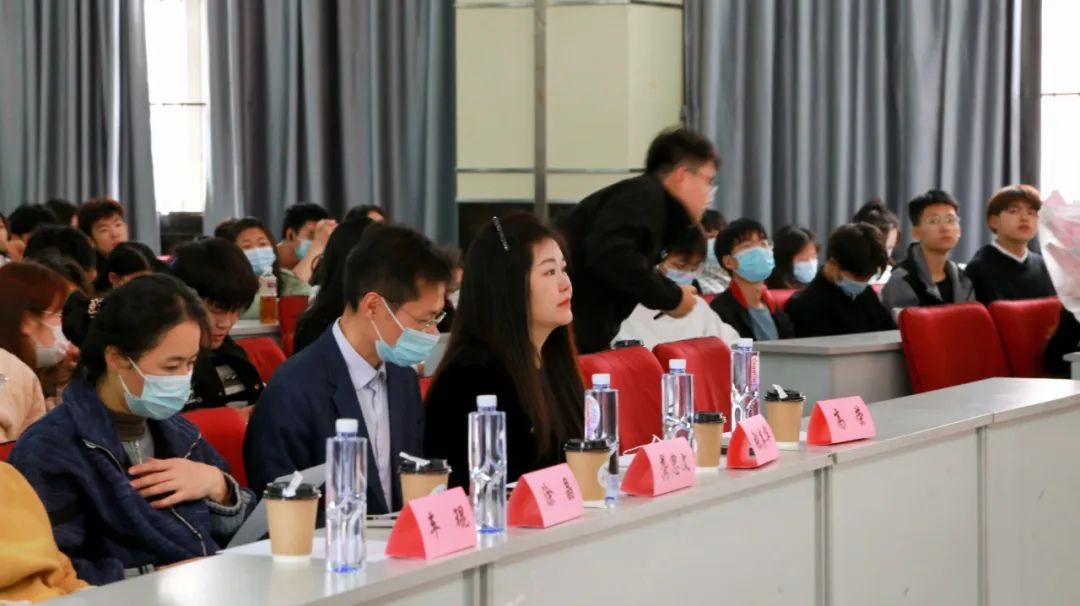 百布堂創始人張其華赴高校開展創新創業教育專題講座