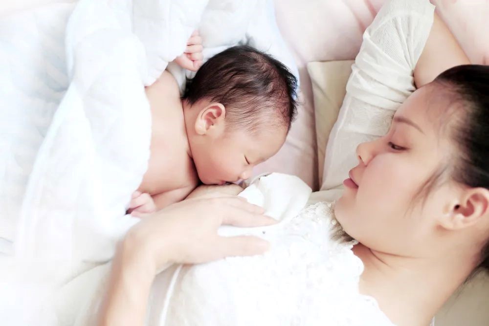 妈妈新冠阳性还能喂奶吗?能吃什么药? 妈妈新冠阳性还能喂奶吗?能吃什么药?