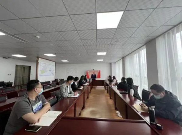 永定河投资公司组织观看庆祝中国共产主义青年团成立100周年大会 永定河投资公司组织观看庆祝中国共产主义青年团成立100周年大会