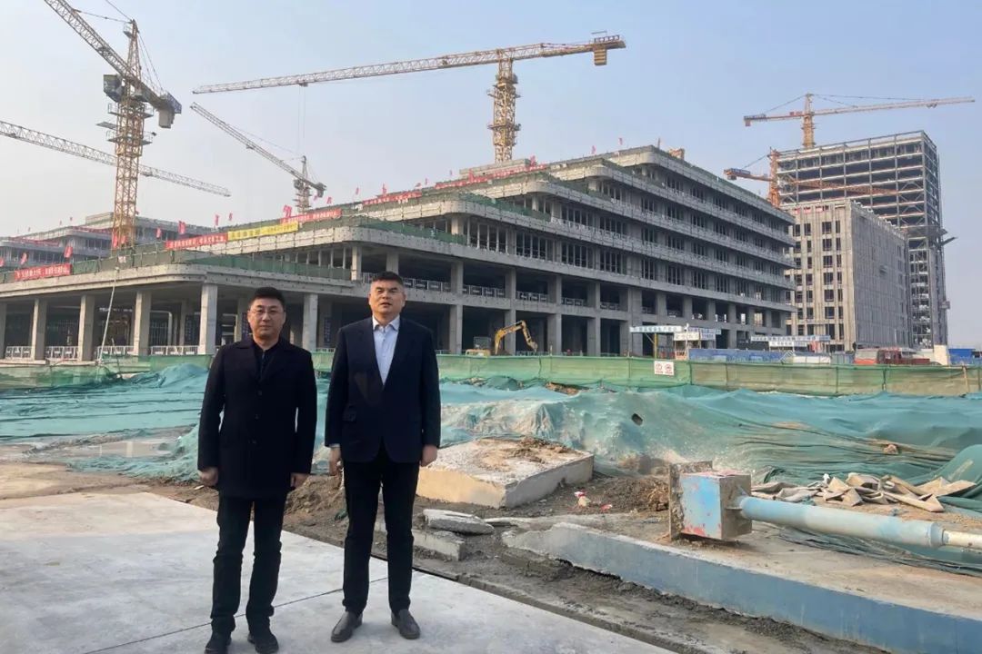 集團董事局主席金位海赴聊城高鐵城市發(fā)展建設(shè)集團洽談合作事宜