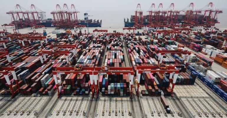 Major Chinese ports container volume up 5.8% in early Dec