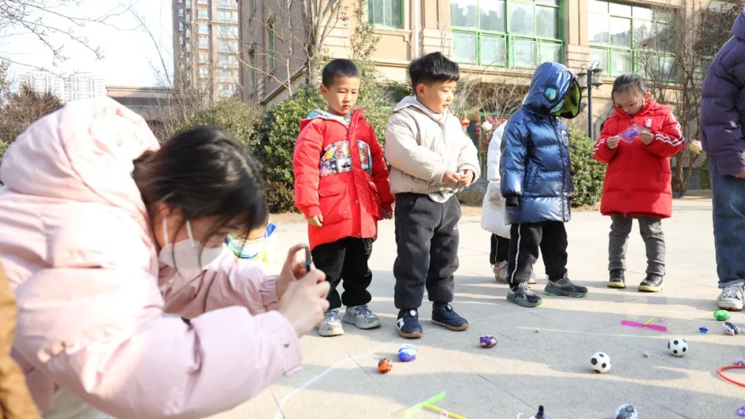 幼儿园里逛庙会啦