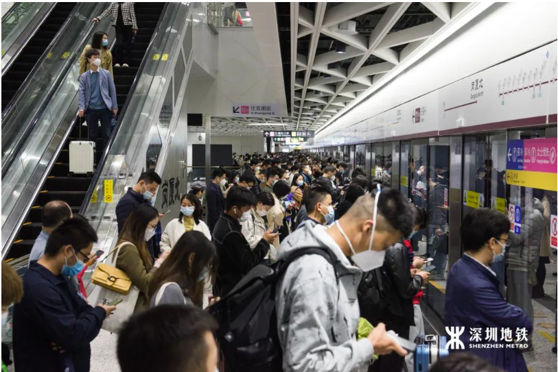 近期深圳地铁广告客流创新高