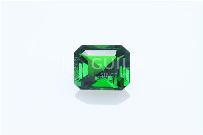 沙弗莱的色彩美学：GUILD全球首推商称“卡扎尼绿”（Kijani Green）