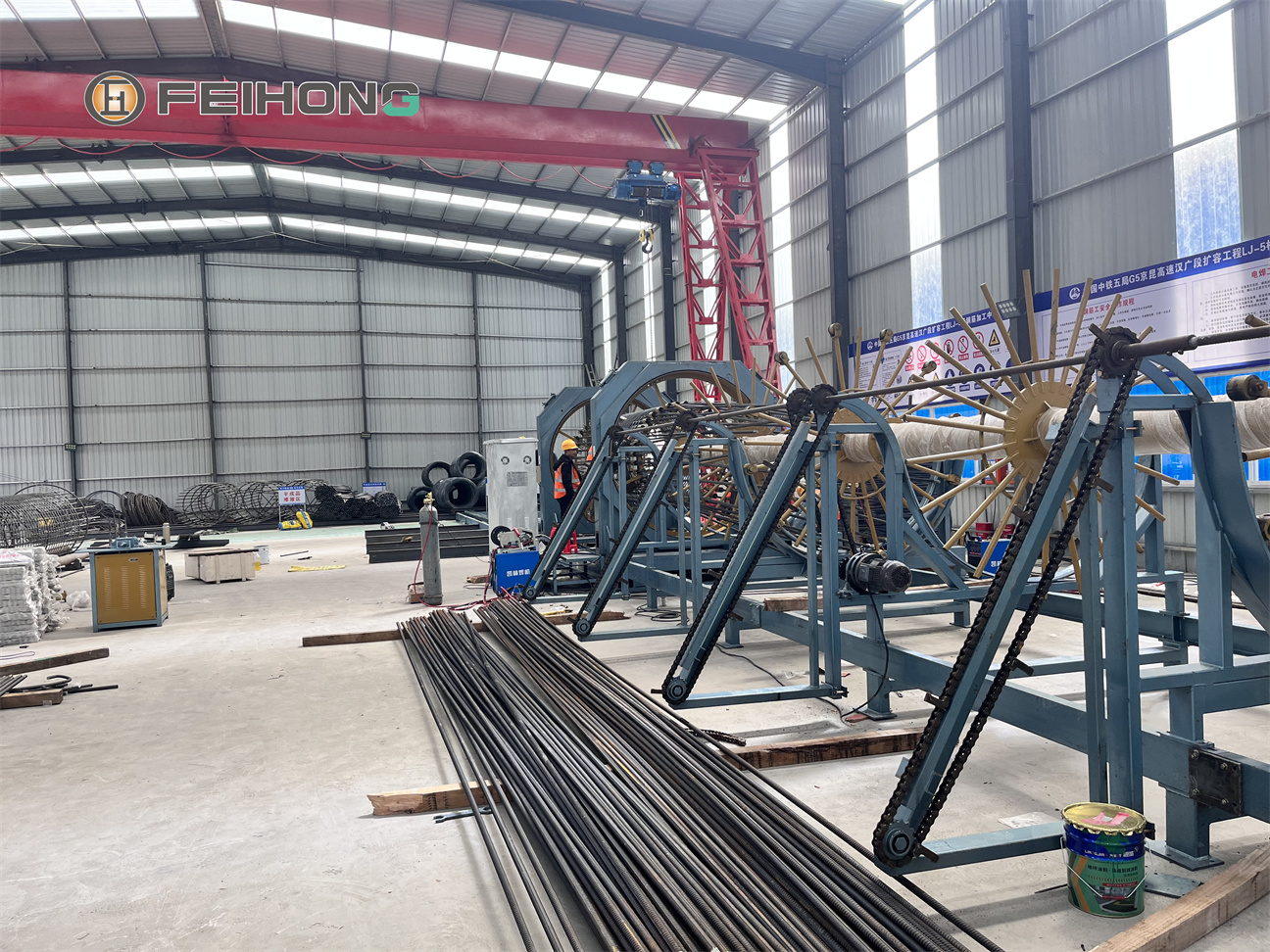 飞宏智能钢筋笼滚焊机设备助力国内高铁项目建设