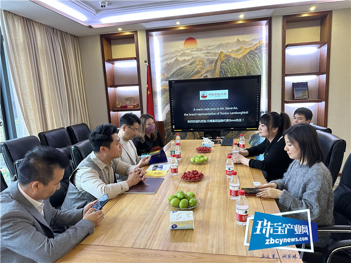 托尼洛.兰博基尼首席品牌官刘冲考察深圳珠宝产业 托尼洛.兰博基尼首席品牌官刘冲考察深圳珠宝产业