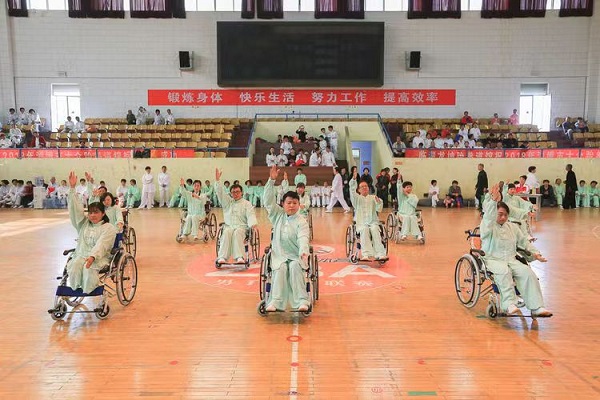 著名武术家著名武术家、世界非遗吴式太极拳传承人、梁氏八卦掌名家  张全亮先生亲临齐国故都传道授业解惑