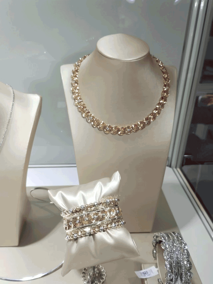 “中国香港和中国内地市场对意大利珠宝品牌发展至关重要” 访意大利对外贸易协会中国内地和香港及蒙古国首席代表Gianpaolo Bruno先生 “中国香港和中国内地市场对意大利珠宝品牌发展至关重要” 访意大利对外贸易协会中国内地和香港及蒙古国首席代表Gianpaolo Bruno先生