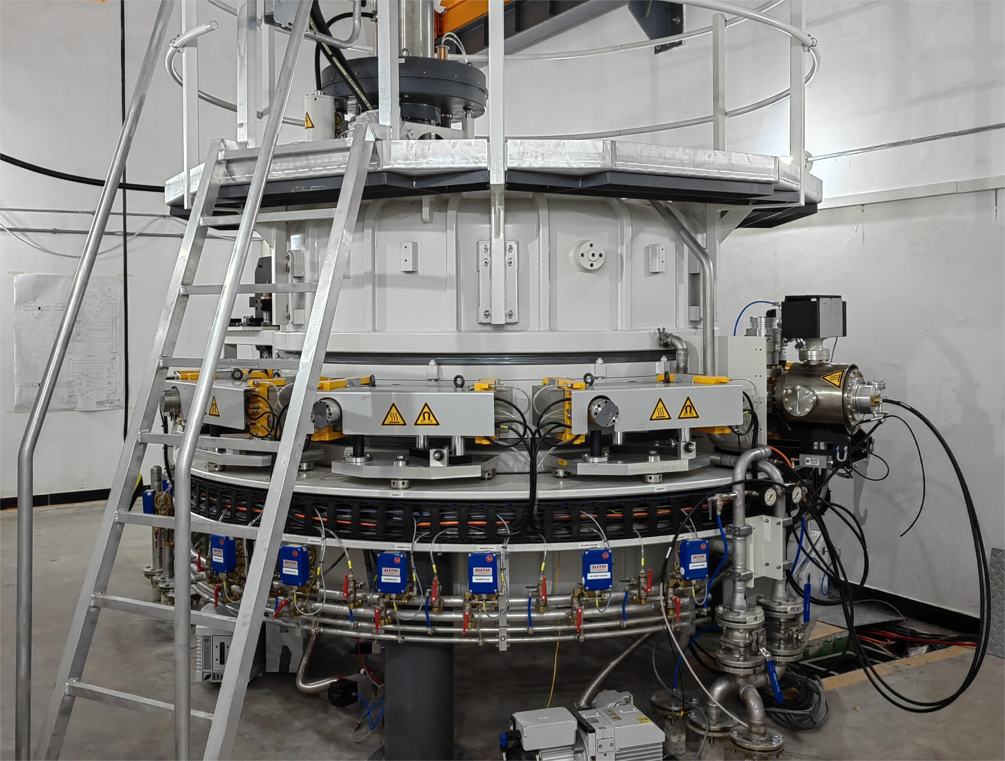 2022 Qionglai Industrial Cyclotron Installation