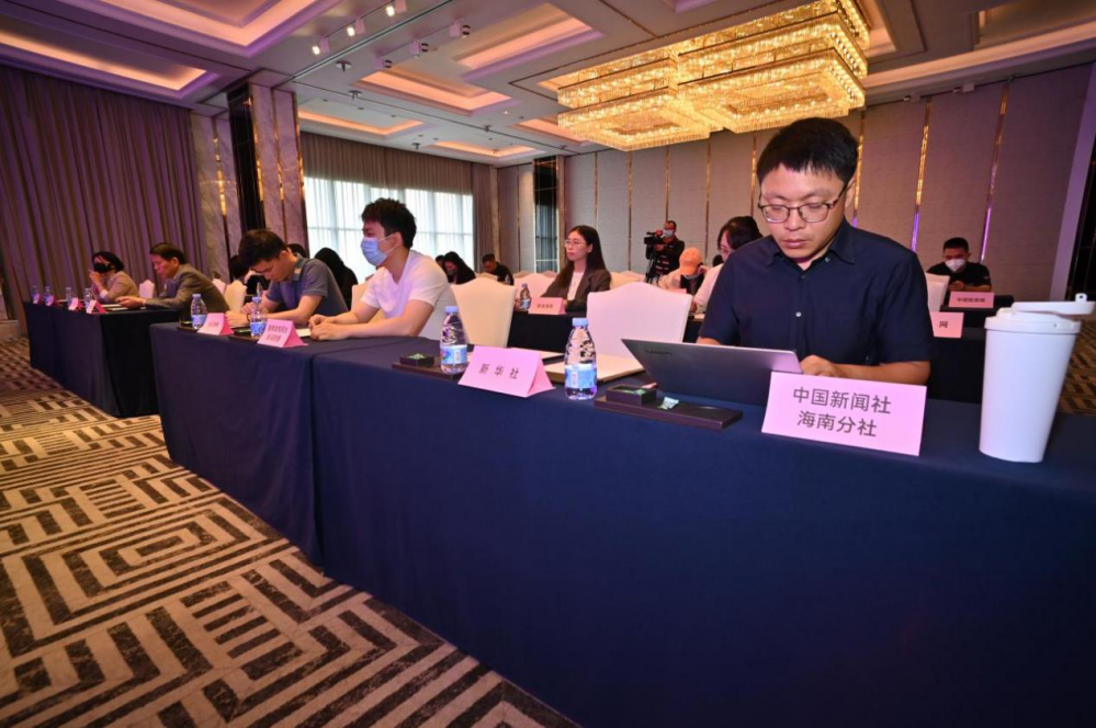 “新时代女性+系列高峰论坛”将于4月11日起举办,共同探讨消费新方向 “新时代女性+系列高峰论坛”将于4月11日起举办,共同探讨消费新方向
