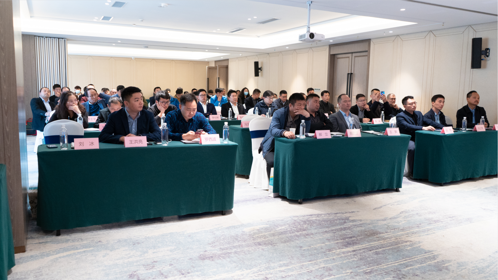 劢微机器人合作伙伴交流会·济南站顺利召开暨济南展厅揭幕启用 劢微机器人合作伙伴交流会·济南站顺利召开暨济南展厅揭幕启用