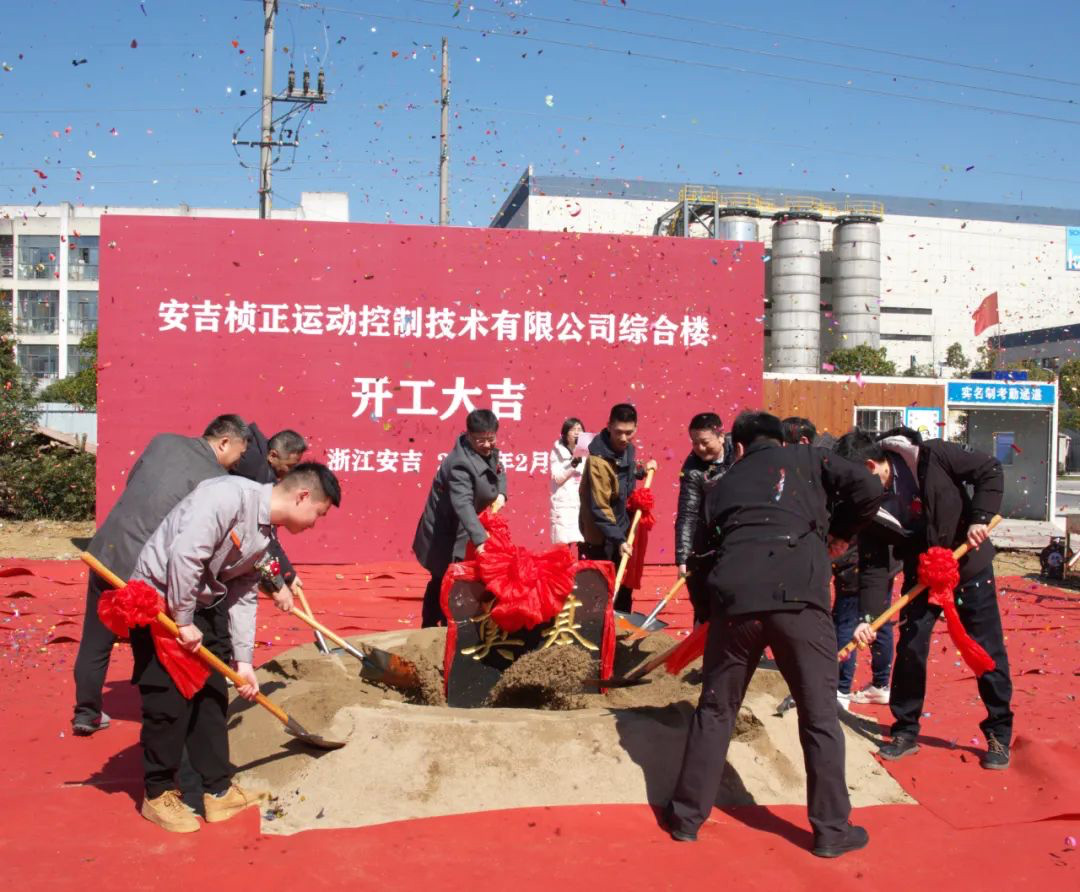 刮台风也不用怕了，这种花迎风雨而生