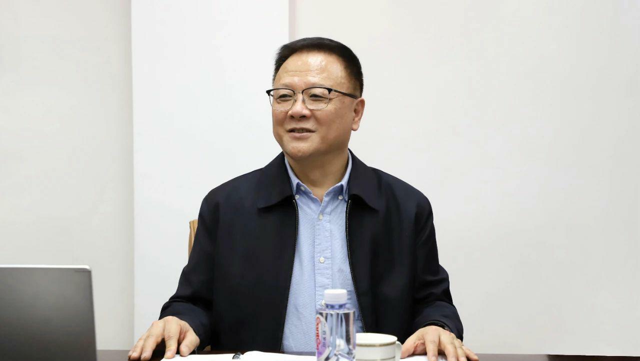中国测绘学会理事长宋超智莅临国地科技、威九国际信息交流指导