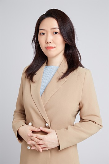 Wenyan Zhu