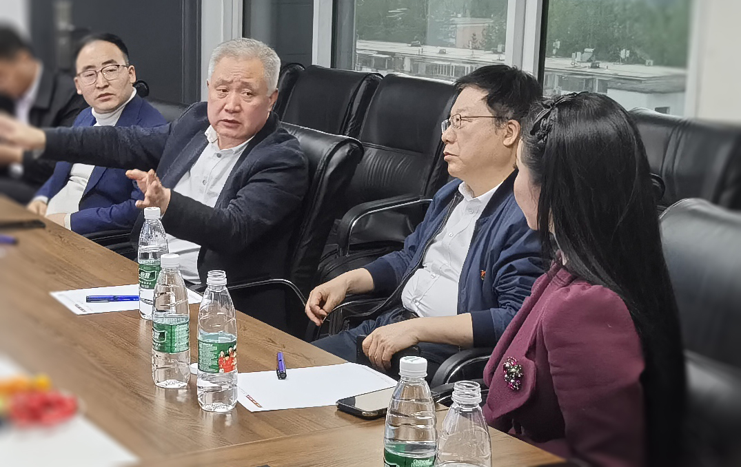 区委统战部、区工商联、私个协等主要领导莅临畅祥（中国）有限公司参观指导