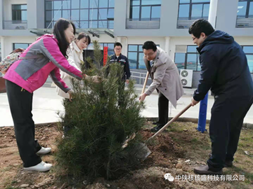 绿化厂区环境 共创企业辉煌 核盛公司组织义务植树活动