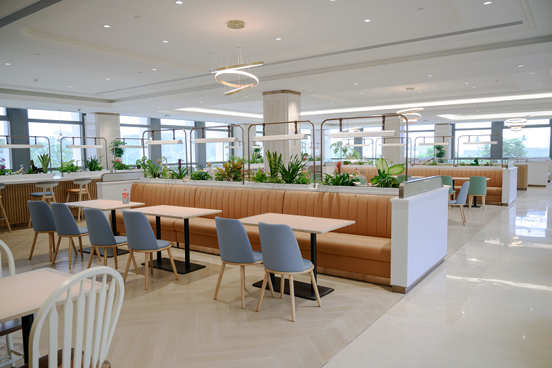 “聚光为谷，简约通达”，500强企业员工餐厅设计空间美学