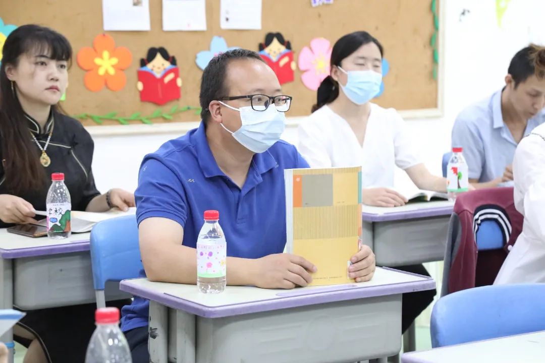 双向奔赴话成长，家校携手育未来——成都王府小学部家长开放日活动