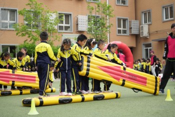 石油附小一二年级趣味运动会圆满落幕