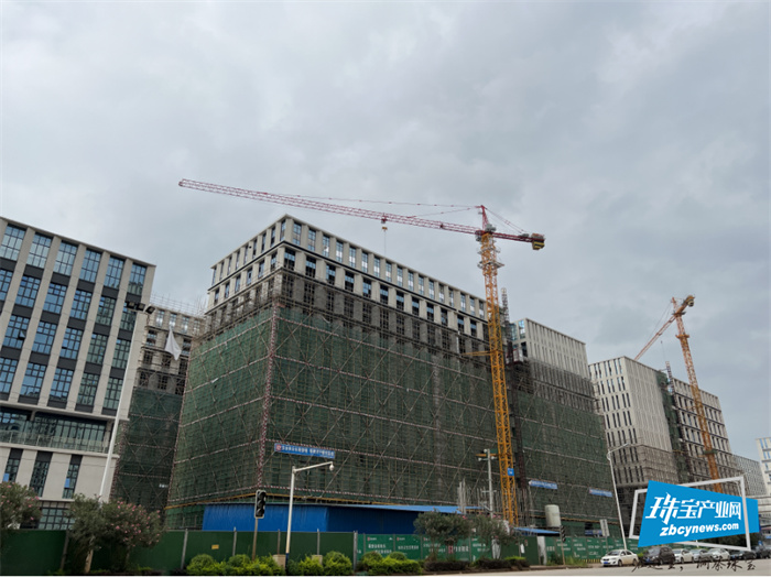 广西黄金珠宝产业园1—5月规上工业产值12.3亿元,同比增长87.5% 广西黄金珠宝产业园1—5月规上工业产值12.3亿元,同比增长87.5%