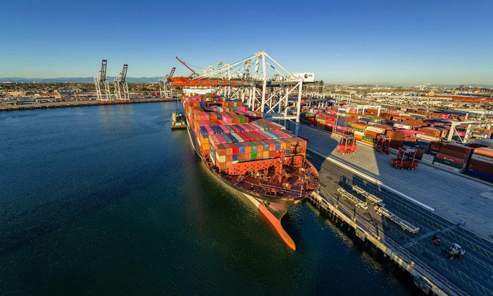 工资或上涨32%！美西港口劳工谈判签署六年新协议，但加拿大港口又要罢工