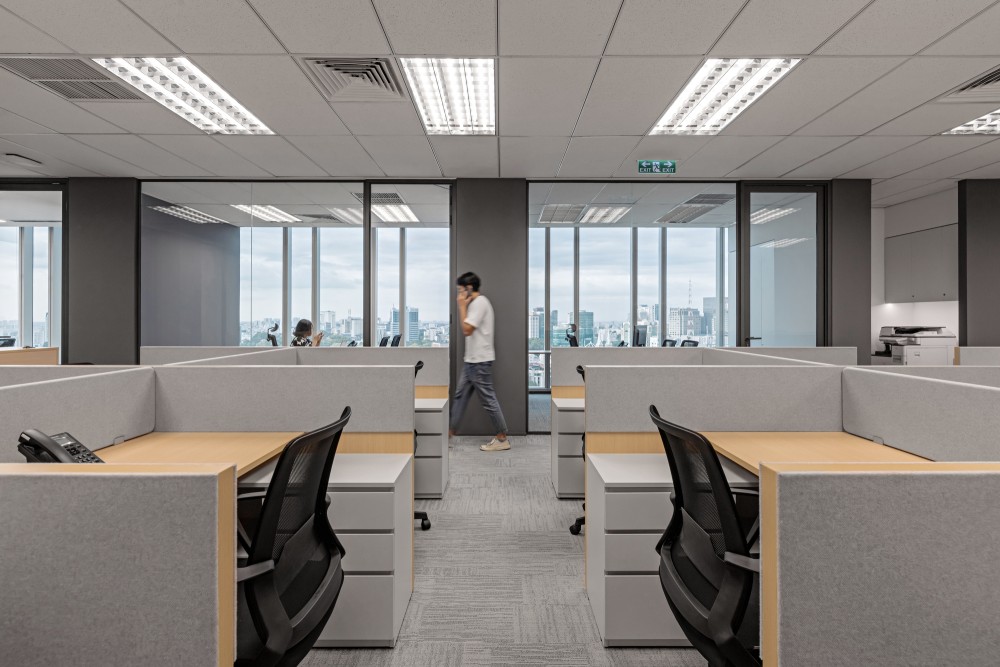 辦公室集成吊頂燈安裝中央空調標高