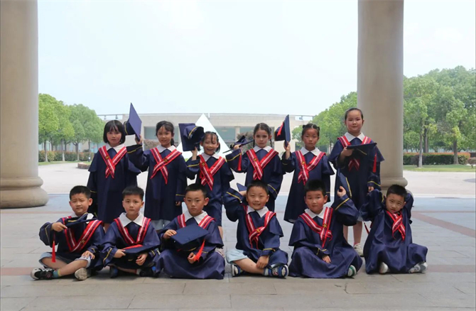 以爱相伴 感恩成长 | 中加枫华国际幼儿园毕业季系列活动