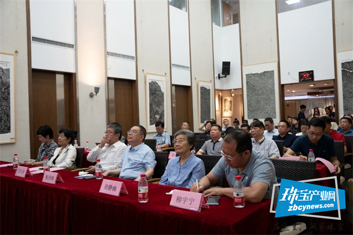 《CPM 黄金年鉴2023》(中文版)发布会在广州举行 《CPM 黄金年鉴2023》(中文版)发布会在广州举行