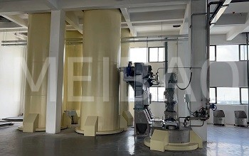安装中的洗衣粉生产线