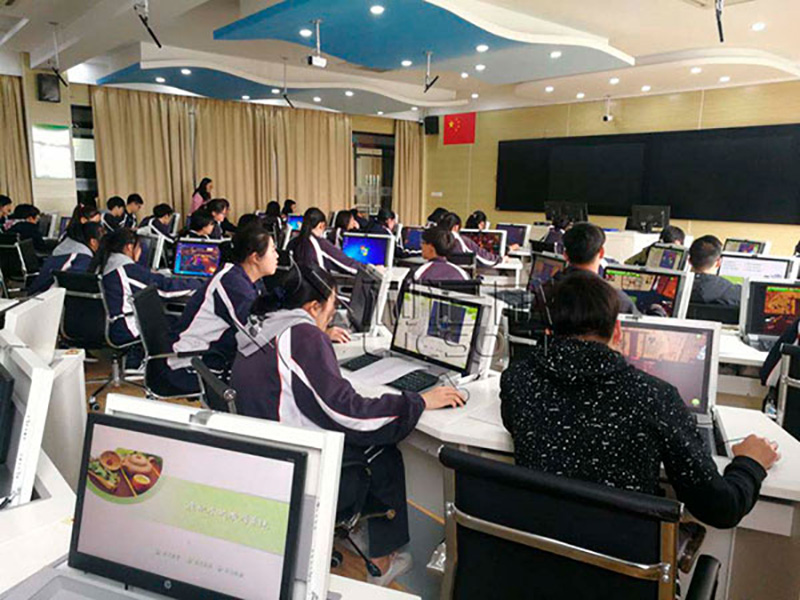 上海工程技术管理学校(酒店管理仿真教室)