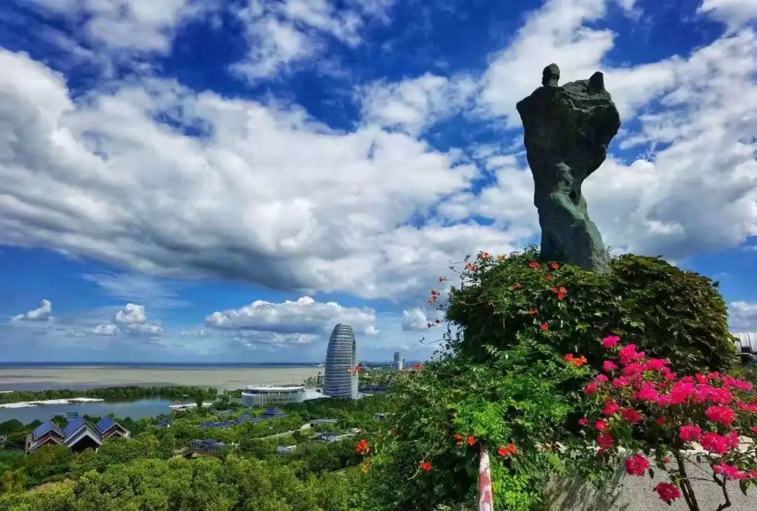 湖州市美发美容行业协会、湖州市区美发美容行业联合工会走进美地港南太湖生命谷，悦享健康美好！