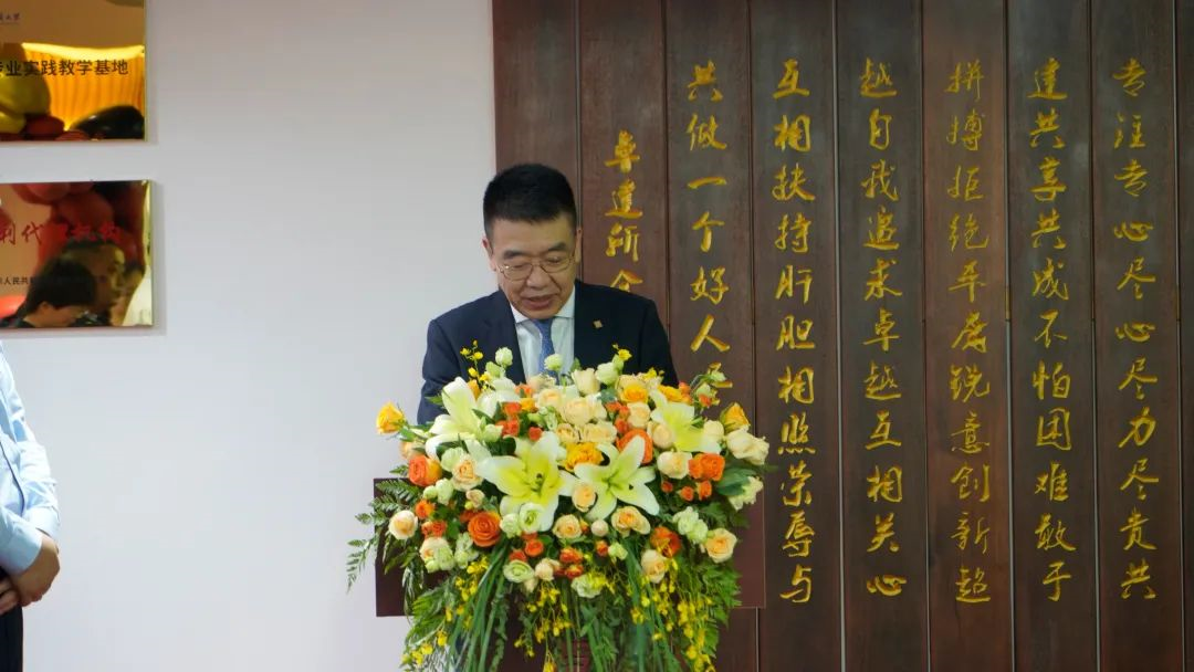 卓建（郑州）律师事务所一周年庆典活动 隆重举行