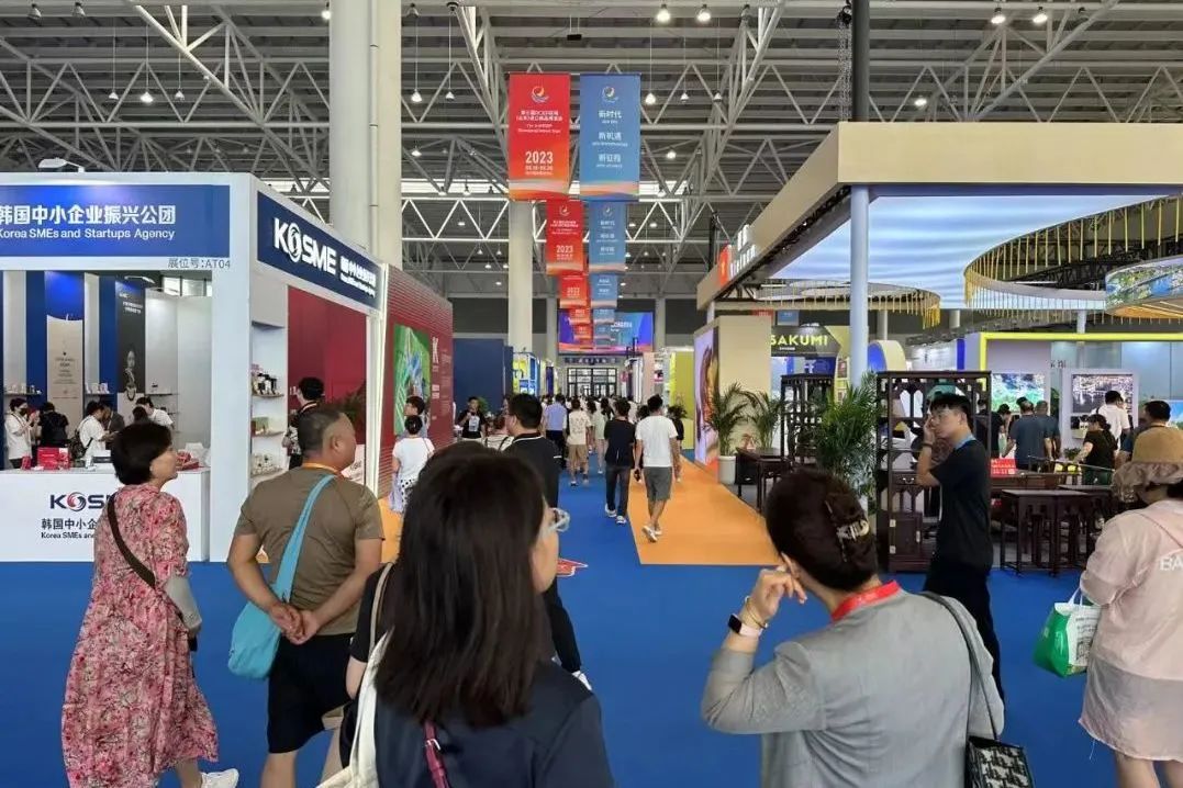 金田阳光各地市场组织数百名业户赴临沂参加第三届RCEP区域（山东）进口商品博览会