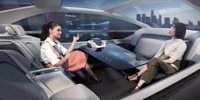 How to build a 'third space'? Medielectric holography opens a new experience of intelligent cockpit