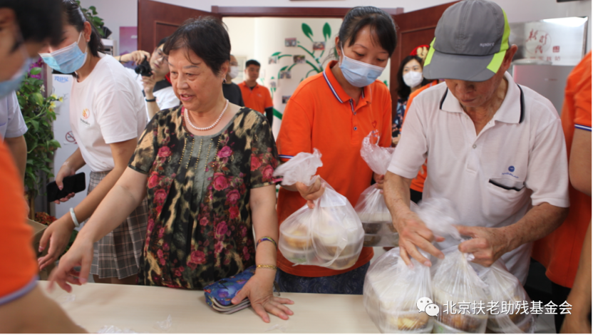 暖胃暖心，北京扶老助残基金会“暖心餐”进社区项目正式启动
