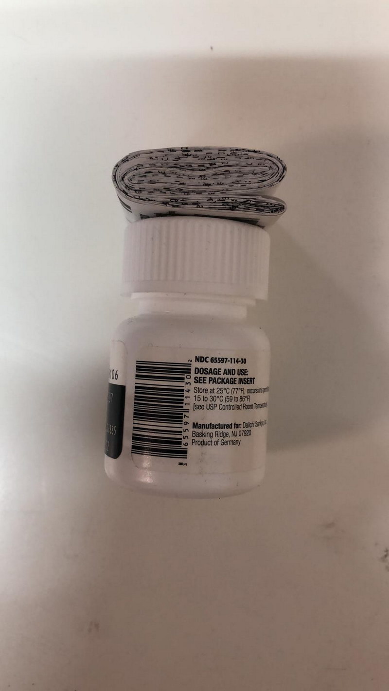 奥美沙坦酯氨氯地平氢氯噻嗪片/Olmesartan Medoxomil and Amlodipine and Hydrochlorothiazide Tablets/Tribenzor （参比制剂）