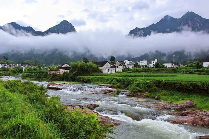 如何高水平推动文化和旅游产业融合？