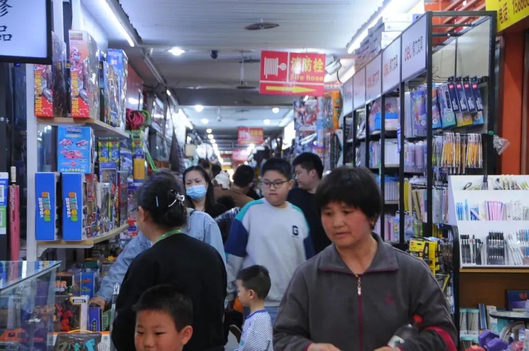 16年风雨携手｜热烈庆祝集团济南金田市场开业16周年