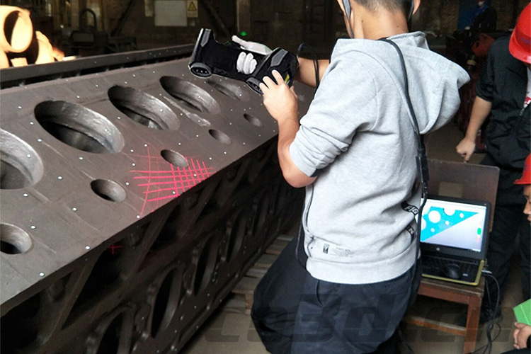 3D scanning of diesel engine