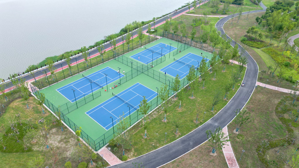 襄阳江滩二期已腾退区域儿童区及网球场项目