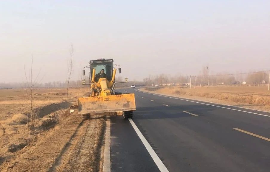 春風(fēng)起 春潮涌—德達(dá)路橋集團(tuán)工程建設(shè)場面火熱