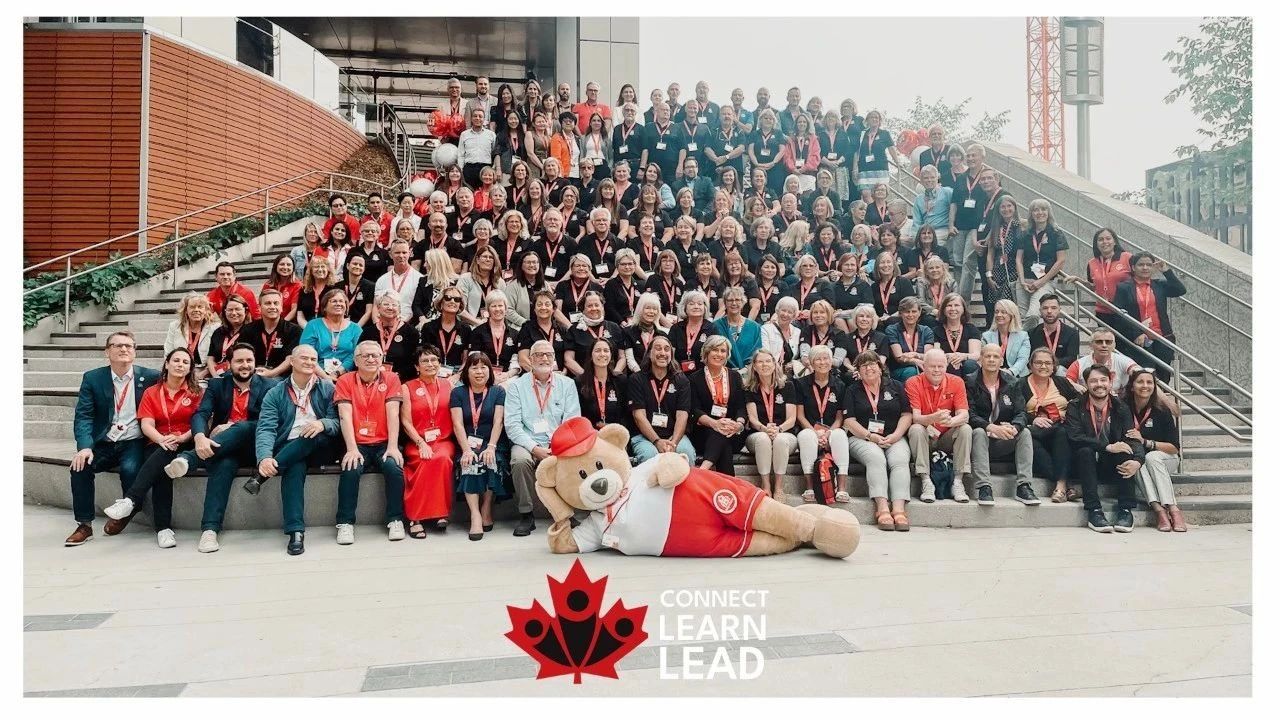 THE 7TH GLOBAL SYMPOSIUM 第七届枫叶小熊全球研讨会在加拿大温尼伯召开！
