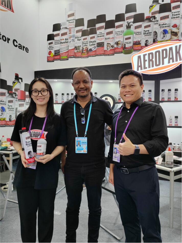 Shenzhen alike fine chemical co., LTD participou da feira de cantão 134