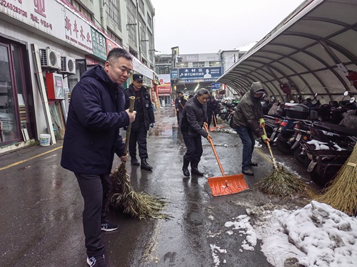 抵御嚴寒 鏖戰(zhàn)風雪